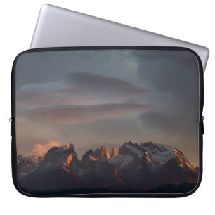ROCKY MOUNTAIN ONDER GRAY CLOUDS LAPTOP SLEEVE