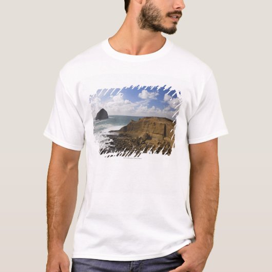Rocky Oregon Pacific Coast in Pacific City T-shirt (Voorkant)