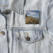 Rocky Seaside met motorboot Vierkante Button 5,1 Cm (In situ)