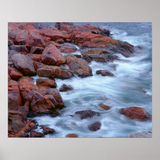 Rocky shoreline with water, Canada Poster (Voorkant)