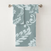 Rococo Damask Art I Duck Egg Blue+Teal Bad Handdoek (Insitu)
