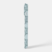 Rococo Damask herhalingspatroon eendenei blauw+tea iPhone 15 Case (Linkerkant)