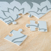 Rococo Damask Lg Pattern Duck Egg Blue+Teal Legpuzzel (Zijkant)