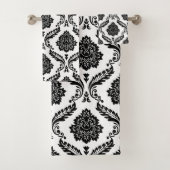 Rococo Damask Mixed Pattern Black on White Bad Handdoek (Insitu)
