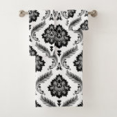 Rococo Damask Pattern Grey Black White Bad Handdoek (Insitu)