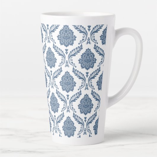 Rococo Damast Patroon Blauw op Wit Latte Mok (Rechts)