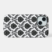 Rococo Damast Patroon Zwart op Wit iPhone 15 Case (Achterkant horizontaal)