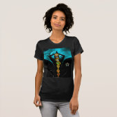 ROD VAN ASCLEPIUS 7 CHAKRAS, YOGA LOTUS POSE T-SHIRT (Voorkant volledig)