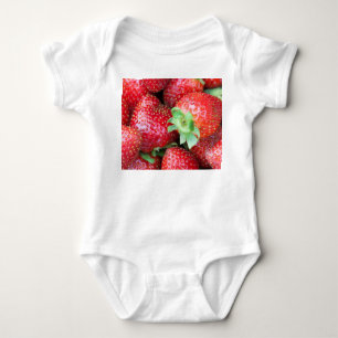 Rode aardbeien romper