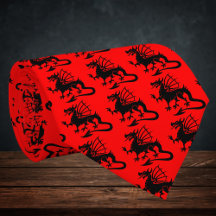 Rode achtergrond Zwarte Welshe draak Silhouet