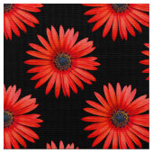 Rode Afrikaanse Daisy Pattern op Black Stof (Close Up)