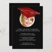 Rode Afstudeerder Pet Foto Afstuderen Uitnodiging (Voorkant / Achterkant)