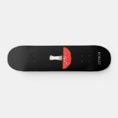 Rode agarische vliegenpaddenstoel met monogram persoonlijk skateboard (Horizontaal)