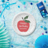 Rode appel past naam aan voor blije verjaardag papieren bordje (Feest)