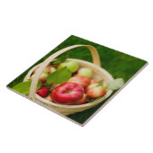 Rode appels in een mand tegeltje (Zijkant)