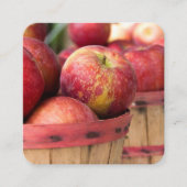 Rode appels in mandje vierkante visitekaartje (Voorkant)