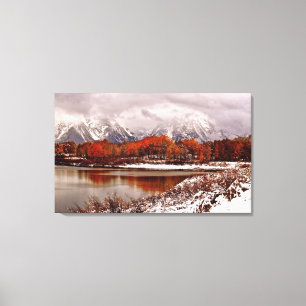 Rode Aspens reflecties na eerste winter storm Canvas Afdruk