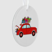 Rode auto met kerstcadeaus ornament (voorkant)