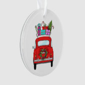 Rode auto met kerstcadeauversiering ornament (voorkant)