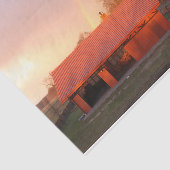 Rode Barn Bathed in de regenboog van een regenbui Tissuepapier (Detail)