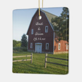 Rode Barn met Verloving van het hek-land Keramisch Ornament (Links)
