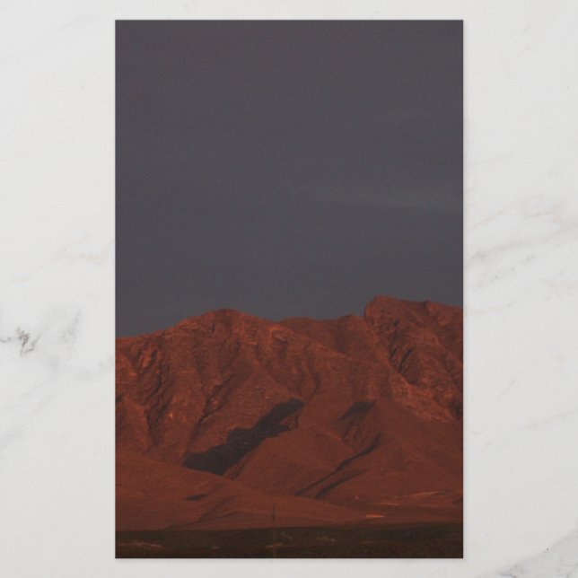 Rode berg bij Twilight (Voorkant)