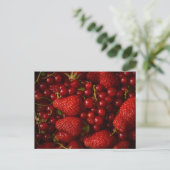 Rode bessen en aardbeien briefkaart (Staand voorkant)