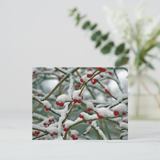Rode Bessen in de Wintersneeuw Briefkaart (Staand voorkant)
