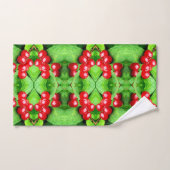 Rode bessen met regendruppels Abstracte Natuur Bad Handdoek (Handdoek)