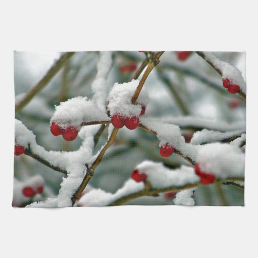 Rode bessen op wintersneeuw theedoek (Horizontaal)