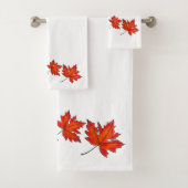 Rode bladeren, mazelbladeren, herfstkleuren bad handdoek (Insitu)