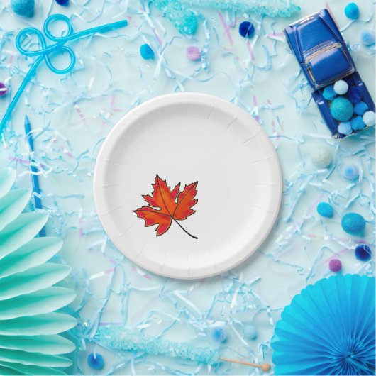 Rode bladeren, mazelbladeren, herfstkleuren papieren bordje (Feest)