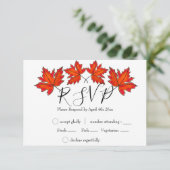 Rode bladeren, mazelbladeren, herfstkleuren RSVP kaartje (Staand voorkant)