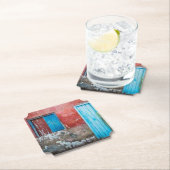 Rode, blauwe en grijze wand, deur en raam kartonnen onderzetters (Insitu)