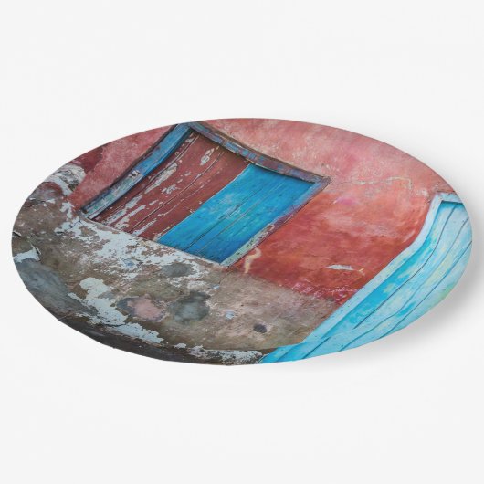 Rode, blauwe en grijze wand, deur en raam papieren bordje (Gekanteld)