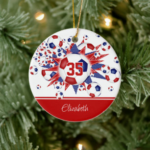Rode blauwe voetballen sterren keepsake keramisch ornament