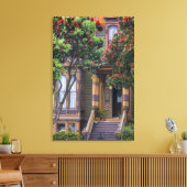 Rode Bloeiende Eucalyptusboom Frames Victoriaanse  Canvas Afdruk (Insitu (Woonkamer))