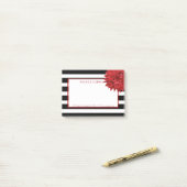 Rode bloem en zwart-witte strepen post-it® notes (Op bureau)