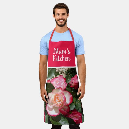 Rode Bloemen en Witte Rozen Roos Mums Keuken Schort (Gedragen)