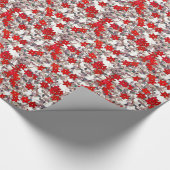 Rode bloemen en zilvergrijze bladeren cadeaupapier (Hoek)