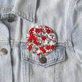 Rode bloemen en zilvergrijze bladeren ronde button 7,6 cm (In situ)