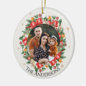 Rode Bloemen Familie Foto Vrolijk Kerstfeest Keramisch Ornament (Links)