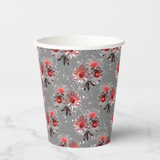 Rode bloemen op grijs papieren bekers (Voorkant)