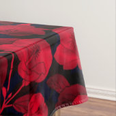 Rode bloemen op zwart tafelkleed (Voorbeeld)