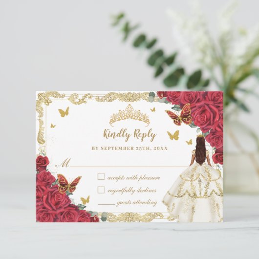 Rode Bloemen Quinceañera Ivoor Wit Jurk Prinses RSVP Kaartje (Staand voorkant)