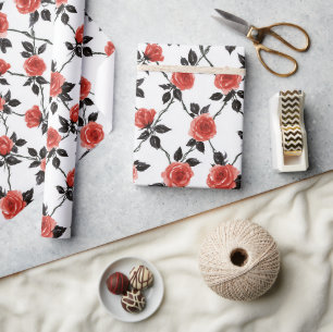 Rode Bloemen Zwarte Bladeren Verjaardag Cadeaupapier