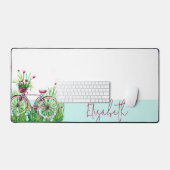 Rode bloemrijke fiets gepersonaliseerd bureaumat (Keyboard & Muis)
