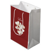 Rode Blos Crème Harten Liefde Medium Cadeauzakje (Voorkant Gekanteld)