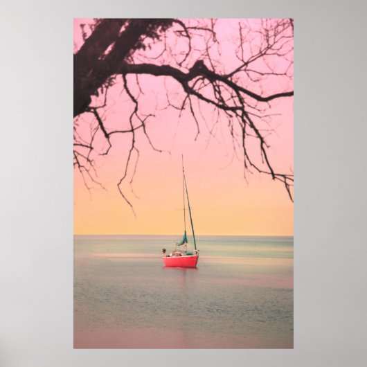RODE BOAT OP BACH TIJDENS SUNSET POSTER (Voorkant)
