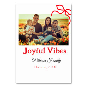 Rode boog vreugdevolle Vibes voeg familienaam foto Kaart